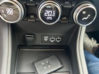 RENAULT Captur usata 33