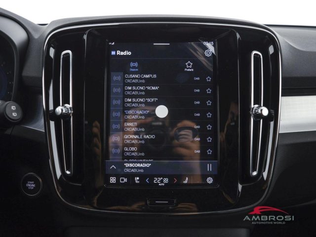 VOLVO XC40 usata 13