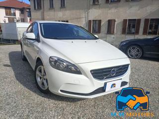 VOLVO V40 D2 Business