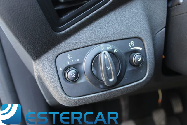 FORD Kuga usata, con MP3