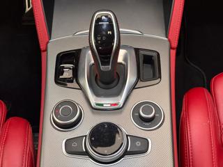 ALFA ROMEO Stelvio usata, con Regolazione elettrica sedili