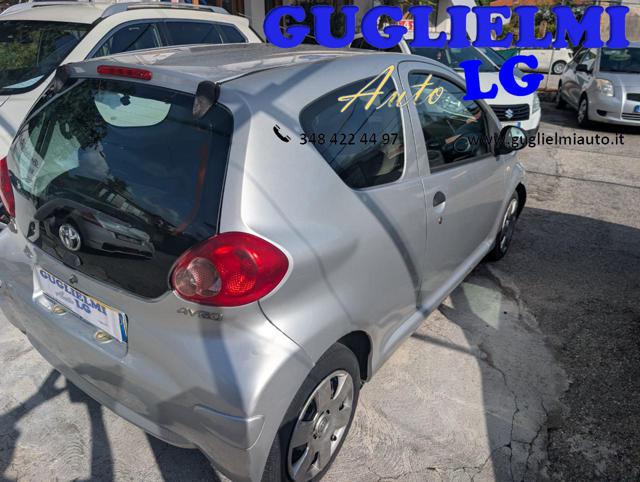 TOYOTA Aygo usata, con Autoradio