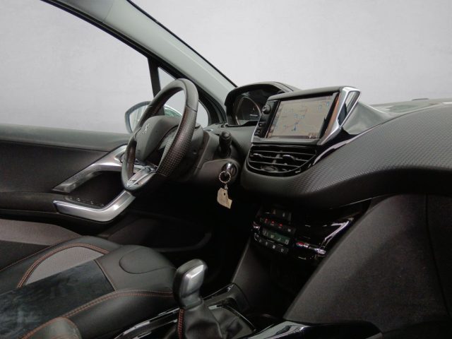 PEUGEOT 2008 usata, con Climatizzatore
