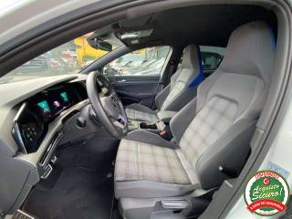 VOLKSWAGEN Golf usata, con Boardcomputer