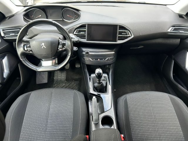PEUGEOT 308 usata, con Cerchi in lega