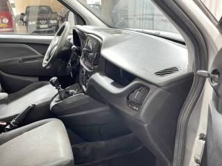 FIAT Doblo usata, con Specchietti laterali elettrici