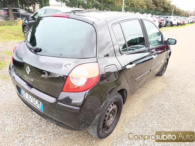 RENAULT Clio usata, con Airbag Passeggero