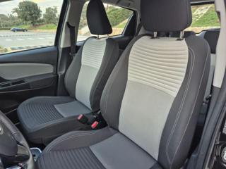 TOYOTA Yaris usata, con Sedile posteriore sdoppiato