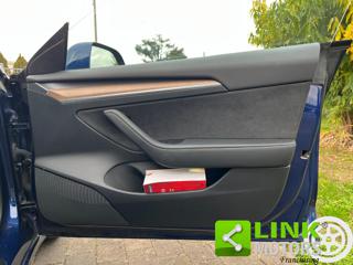 TESLA Model 3 usata, con Touch screen