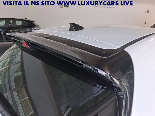 HYUNDAI i30 usata, con Autoradio digitale