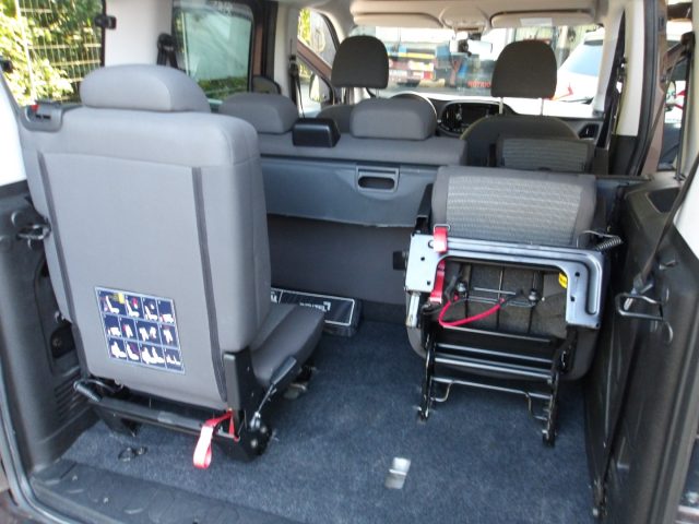 FIAT Doblo usata, con Sedile posteriore sdoppiato