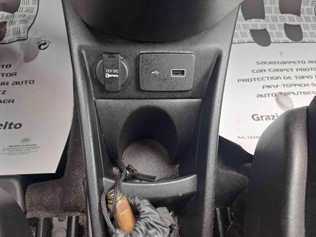 LANCIA Ypsilon usata, con Autoradio