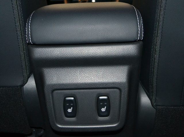 MITSUBISHI Eclipse Cross usata, con Autoradio