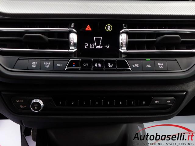 BMW 218 usata, con Schermo multifunzione interamente digitale