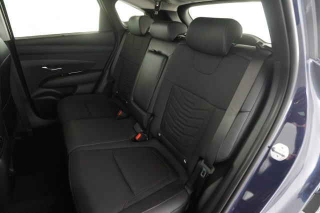 HYUNDAI Tucson usata 9