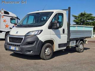 PEUGEOT Boxer usata, con Airbag