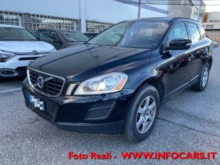VOLVO XC60 usata, con Airbag laterali