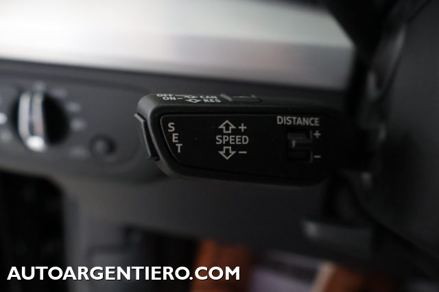 AUDI Q5 usata, con Volante multifunzione