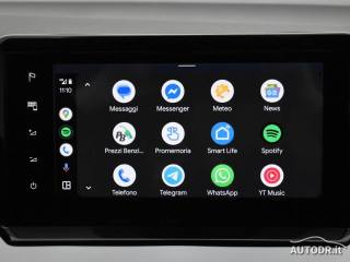 SEAT Arona usata, con Riconoscimento dei segnali stradali