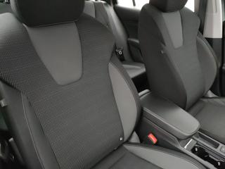 SKODA Octavia usata, con Bracciolo