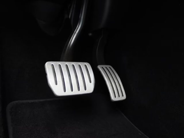 TESLA Model Y usata, con Sedili sportivi