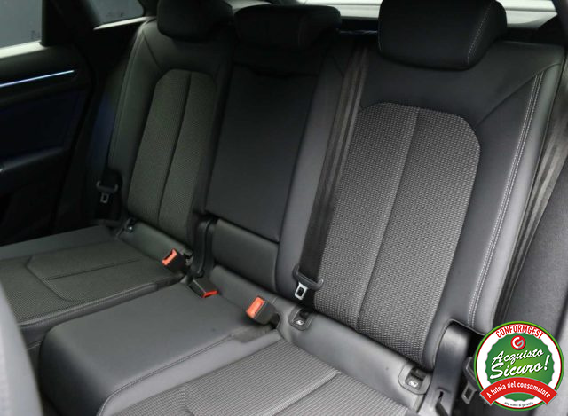 AUDI Q3 usata, con Autoradio digitale