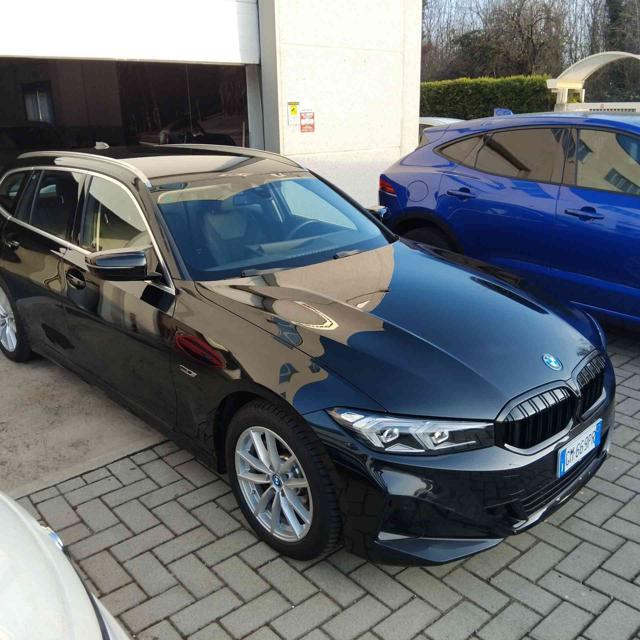 BMW 320 usata, con Alzacristalli elettrici