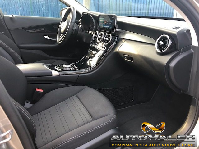 MERCEDES-BENZ C 220 usata, con Cerchi in lega
