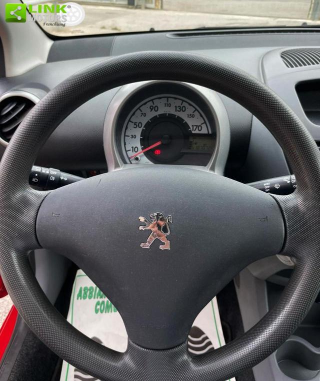 PEUGEOT 107 usata, con Airbag