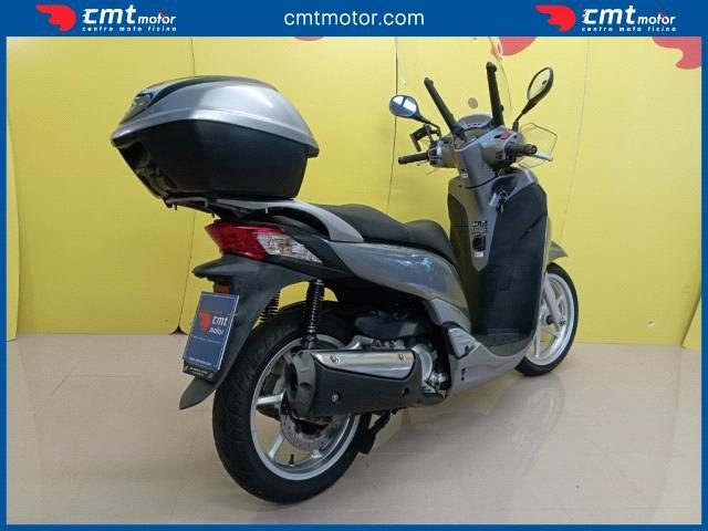 HONDA SH 300 i usata 3