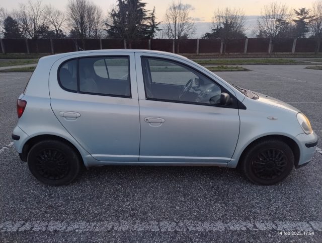 TOYOTA Yaris usata, con Servosterzo