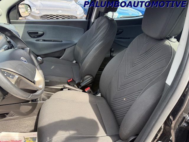 LANCIA Ypsilon usata, con Controllo trazione