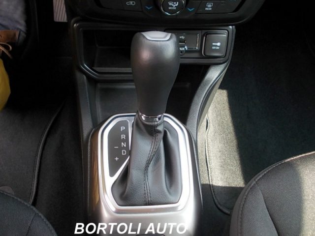 JEEP Renegade usata, con Autoradio