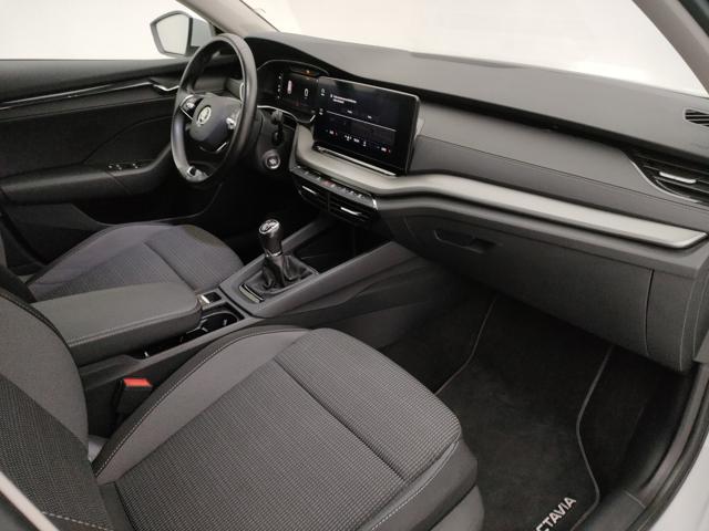 SKODA Octavia usata, con Autoradio digitale