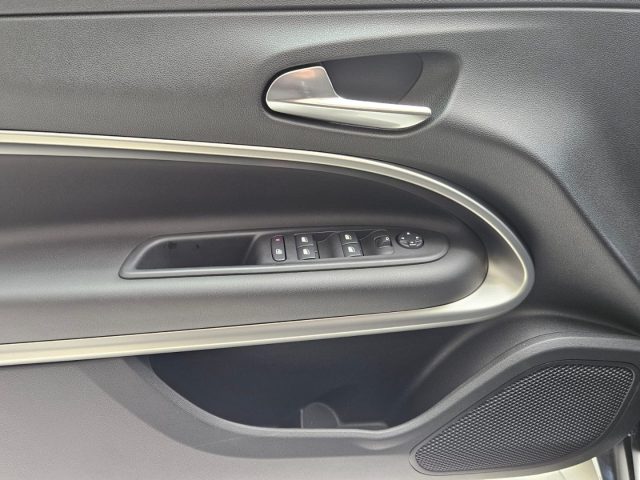 JEEP Avenger usata, con Luci diurne LED