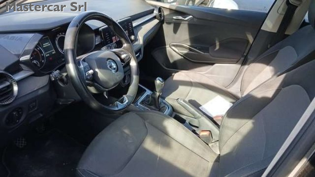 SKODA Fabia usata, con Airbag Passeggero