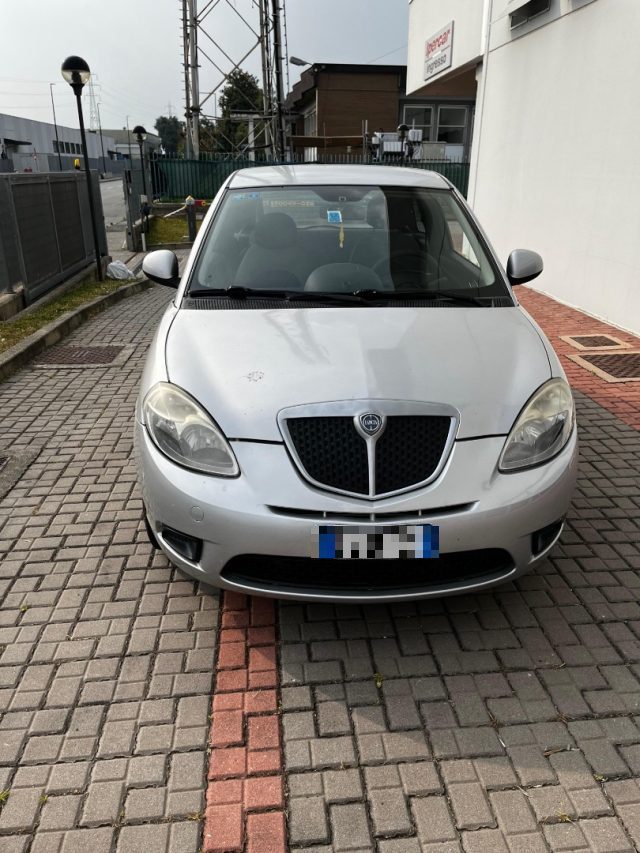 LANCIA Ypsilon usata, con Airbag Passeggero