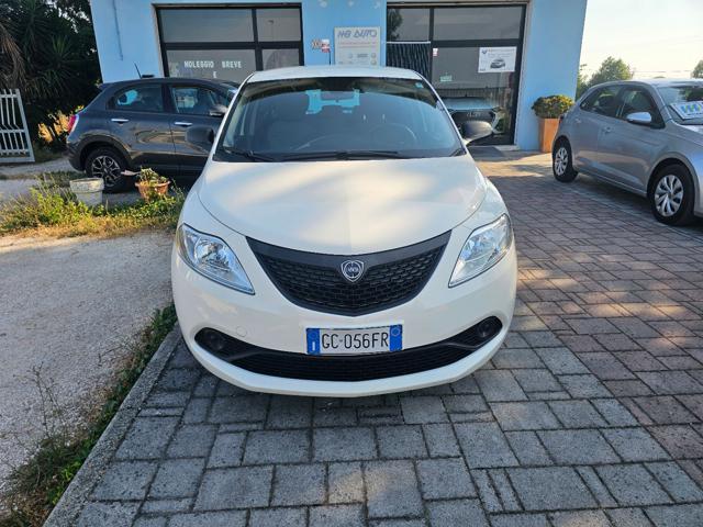 LANCIA Ypsilon usata, con Controllo trazione