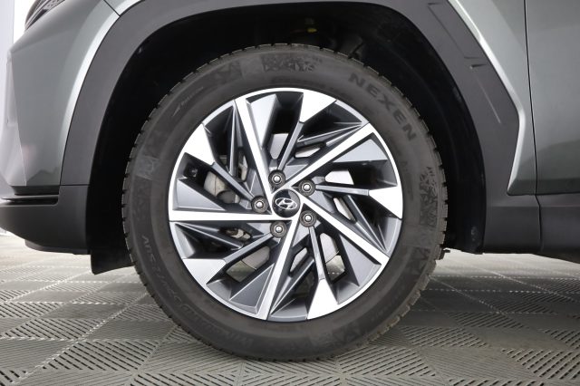 HYUNDAI Tucson usata 8
