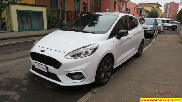 FORD Fiesta usata, con ABS