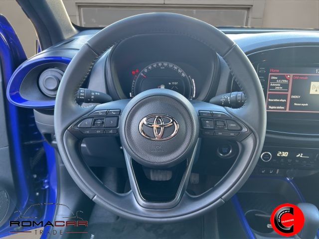 TOYOTA Aygo X usata, con Sistema di navigazione