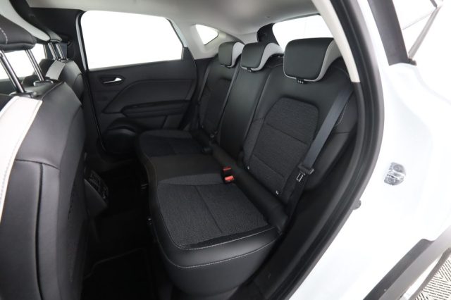 RENAULT Captur usata 3
