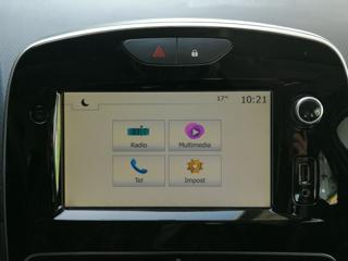 RENAULT Clio usata, con USB