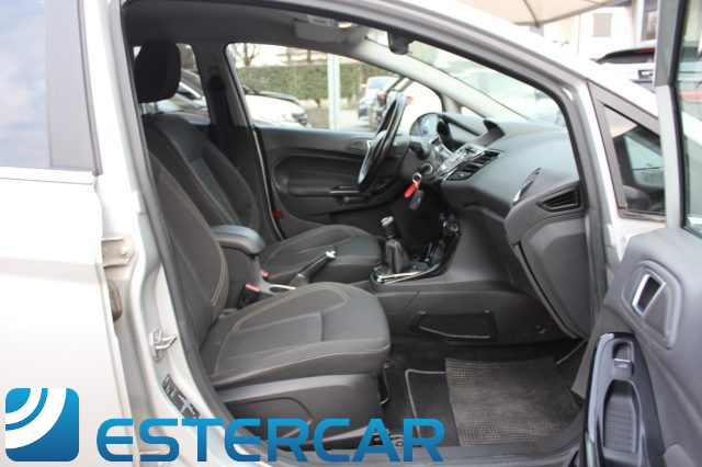 FORD Fiesta usata, con Controllo trazione