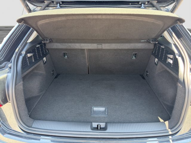 AUDI Q2 usata 13