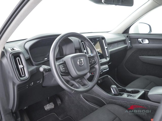 VOLVO XC40 usata 7
