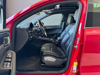 PORSCHE Macan usata, con Autoradio