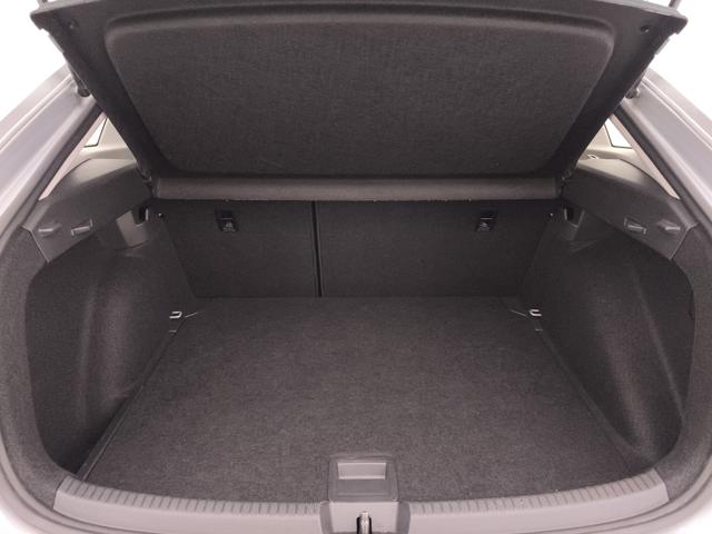 VOLKSWAGEN Taigo usata, con Bracciolo