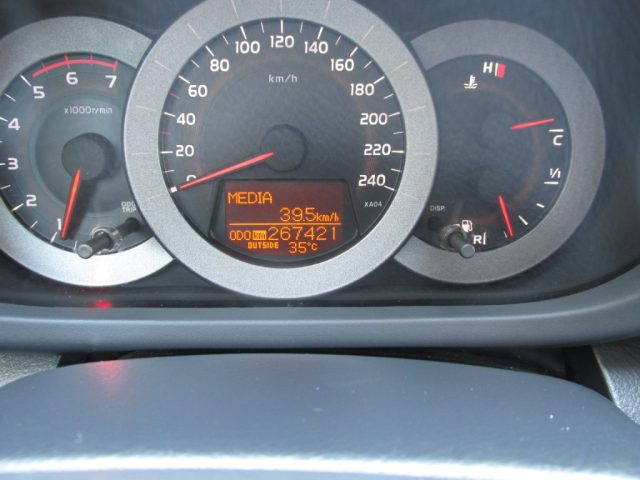 TOYOTA RAV 4 usata, con Regolazione elettrica sedili