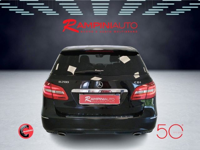 MERCEDES-BENZ B 200 usata 8